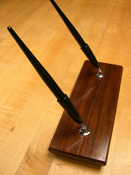 Jeb S Pens Desk Pens Walnut Black 2 Pen Set